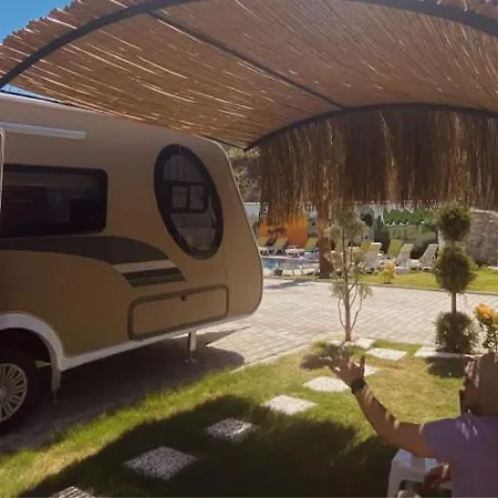 Güneş'te Karavan Apartamento Eylenhoca